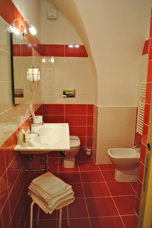 Dimora Saracena Hostal Térmoli Habitación foto