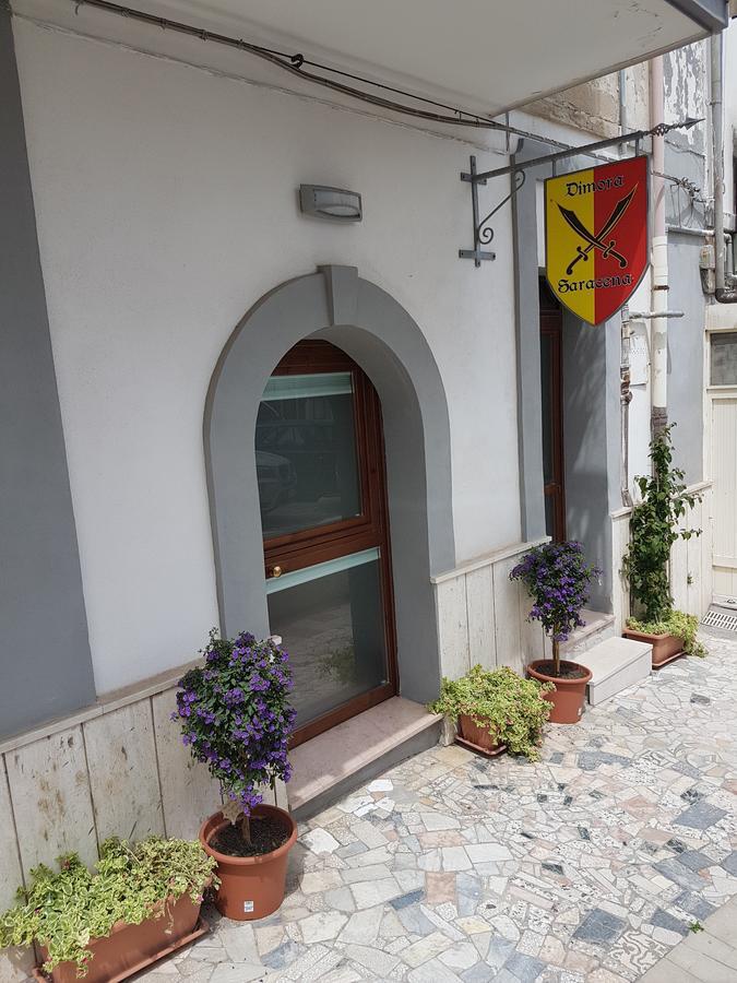 Dimora Saracena Hostal Térmoli Exterior foto